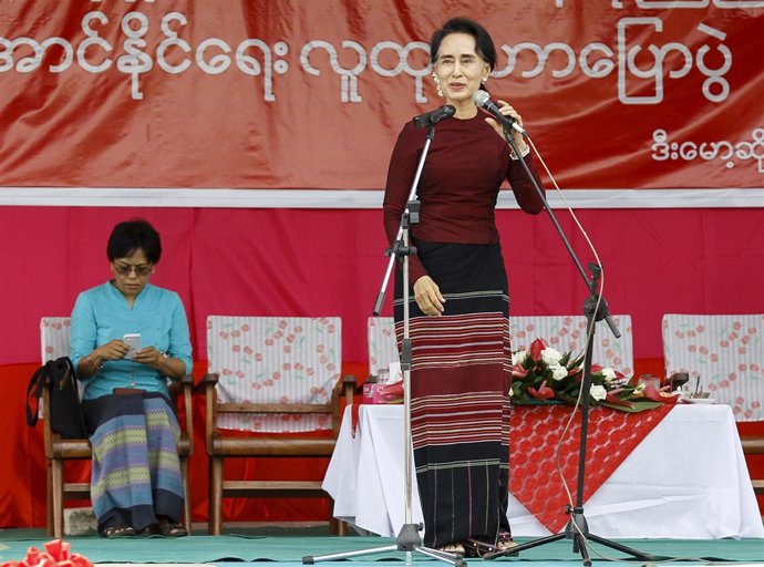  Aung San Suu Kyi