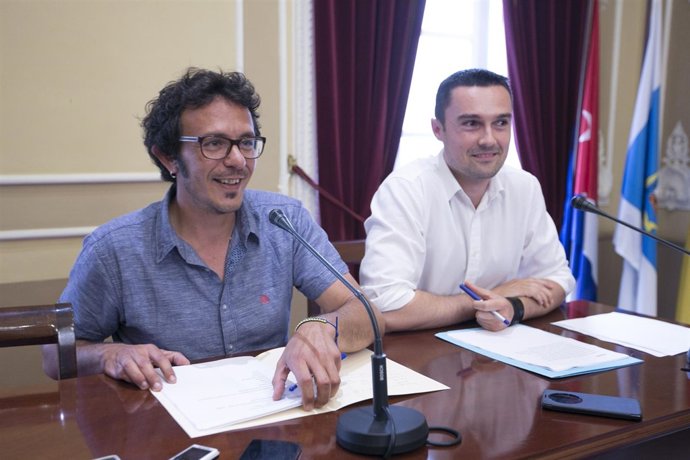 José María González, alcalde de Cádiz, y Martín Vila, primer teniente de alcalde