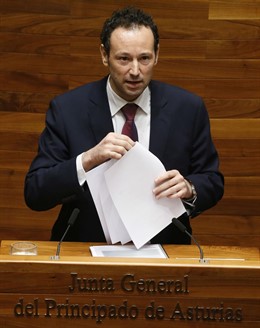 El consejero de Presidencia, Guillermo Martínez. 