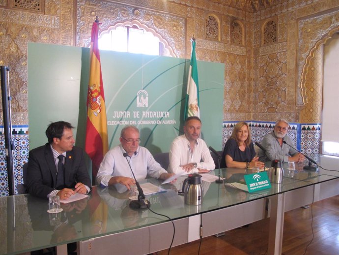 Presentación del programa 'Se digital' en Almería