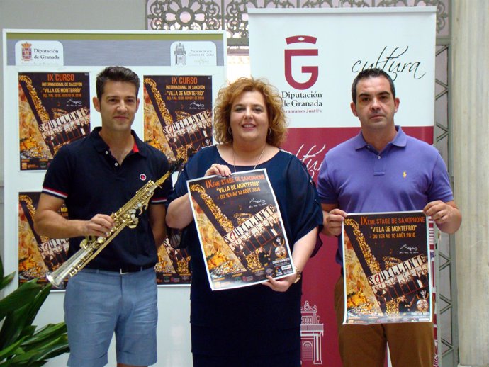 Presentación de curso de saxofón en Montefrío