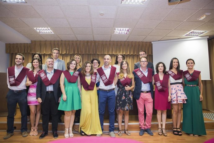 Diputación se suma a la clausura de un máster de agroalimentación en la UAL.