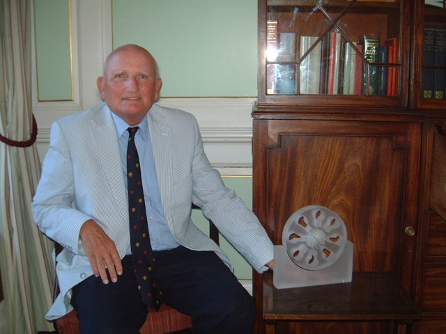 El investigador de Cambridge A.C. Metaxas, considerado un gurú del sector 