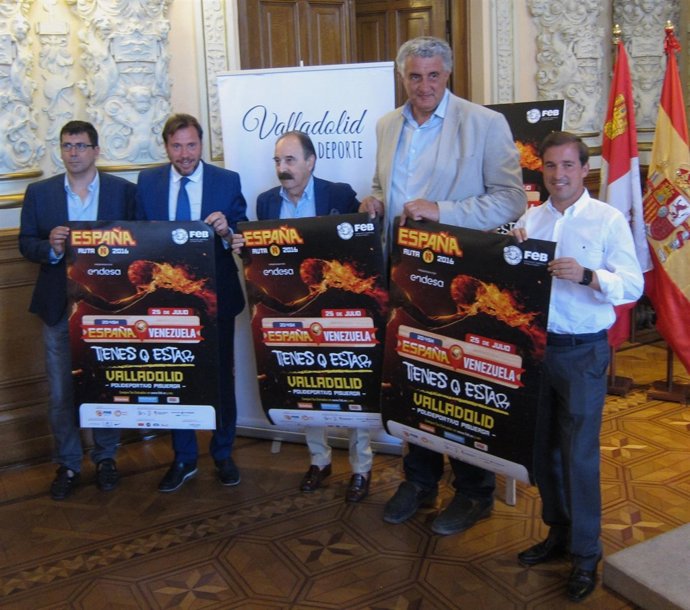 Presentación en el Ayuntamiento del partido de baloncesto Españá-Venezuela