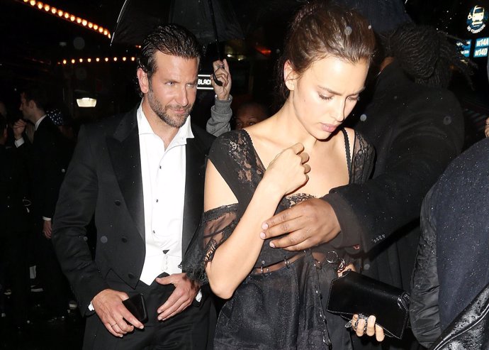 Irina Shayk y Bradley Cooper en la fiesta tras la gala Met en Nueva York