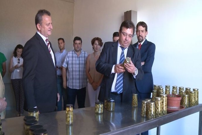 Vara inaugura una planta envasadora