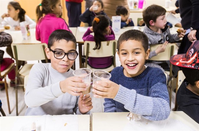 La Obra Social 'La Caixa' lucha contra la pobreza infantil mediante 7 proyectos