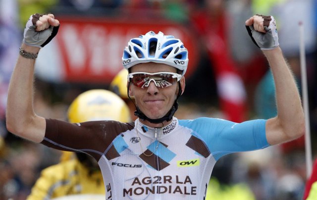 Romain Bardet gana la decimonovena etapa del Tour