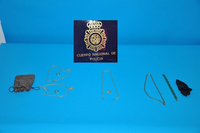 Efectos recuperados por la Policía. 