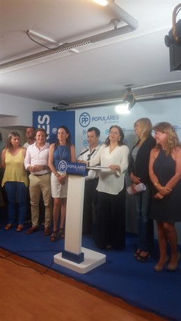 Crespo comparece en rueda de prensa