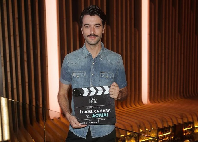 El actor Javier Rey concienciado contra el tabaco y el cáncer de pulmón