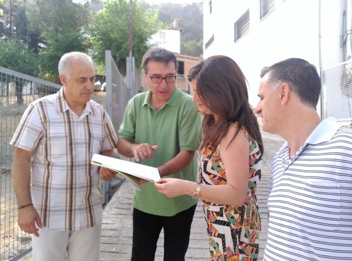 Visita de la Junta de Andalucía a obras en colegio de Burunchel (Jaén)