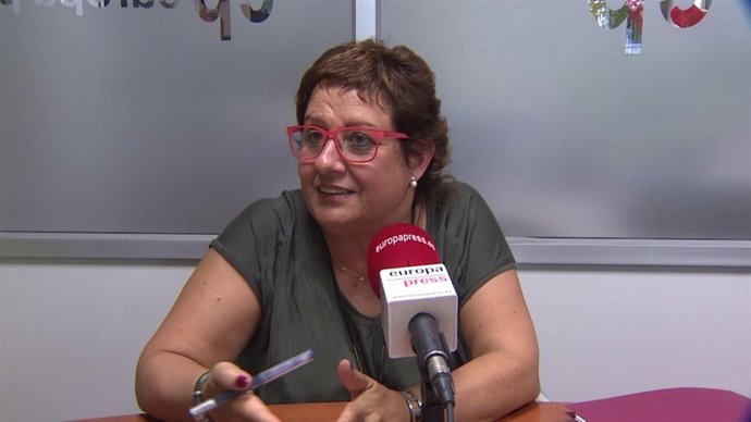 La consellera de Trabajo, Asuntos Sociales y Familias, Dolors Bassa