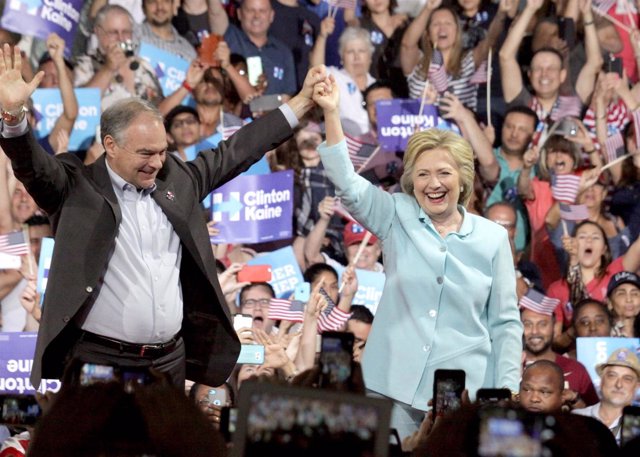 Tim Kaine con Hillary Clinton 