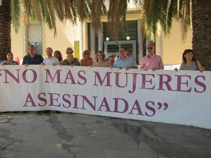 Foto de la concentración contra la violencia de género