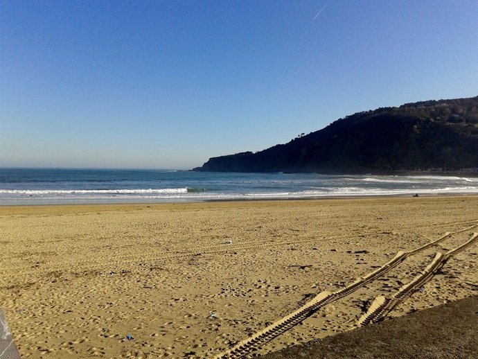 Playa de La Zurriola en San Sebastián 