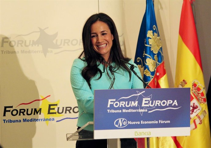 Begoña Villacís en un desayuno informativo en Valencia