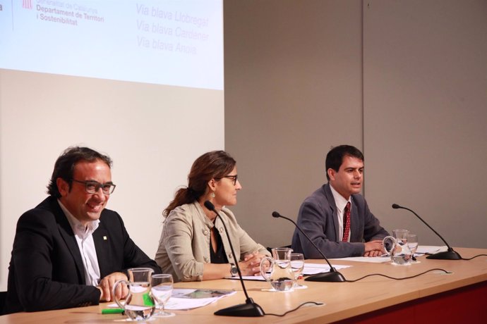Josep Rull, Mercè Conesa y Marc Castells en la presentación de las Vías Azules