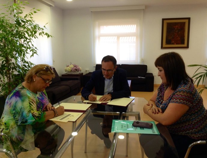 Renovación del convenio con AMAT