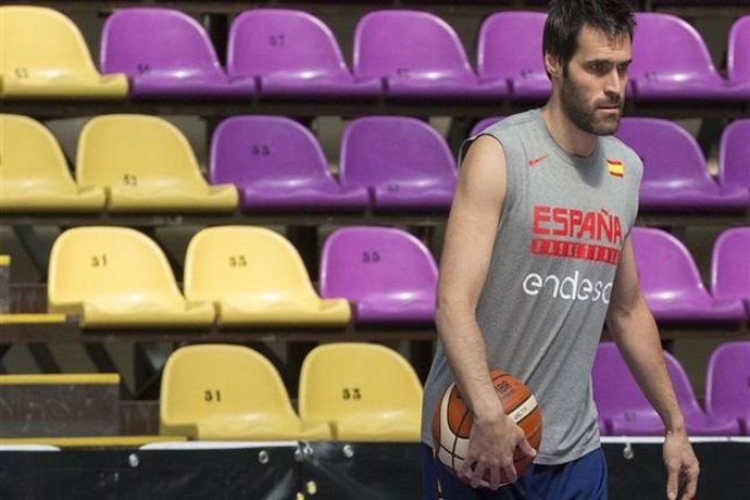 Fernando San Emeterio selección española baloncesto
