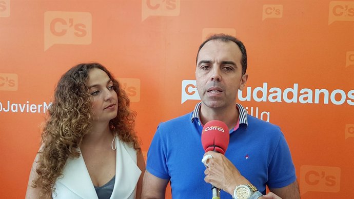 Javier Millán y Marta Escrivá, de C's, analizan las alegaciones al Pista