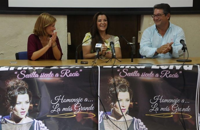 Erika Leiva presenta su espectáculo en Chipiona 