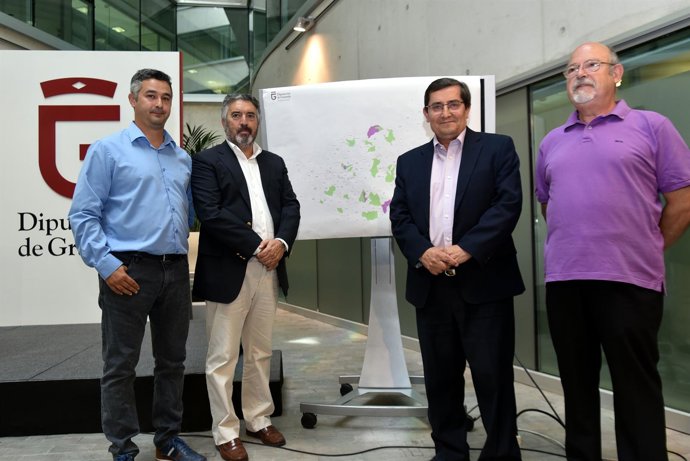 Entrena con portavoz en Diputación