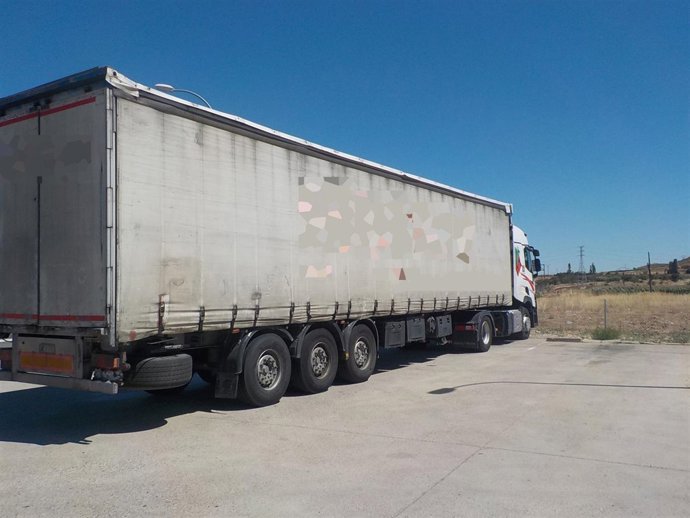 Camión cuyo conductor septuplicó la tasa de alcohol.