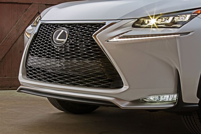 Logotipo de Lexus