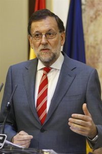 Rajoy, "satisfecho" por la decisión de Bruselas de no multar a España