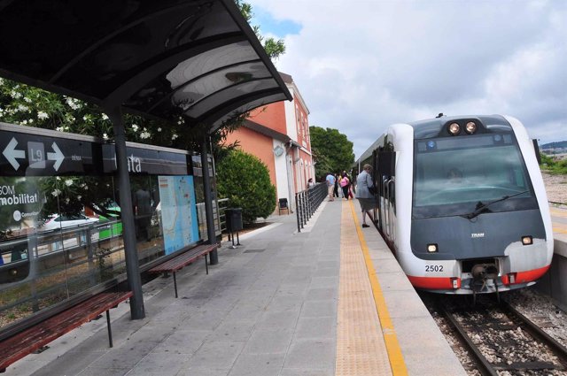 El tren Calpe-Denia de la l9, suspendido por obras