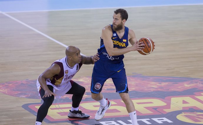 Sergio Rodríguez en el amistoso con la selección frente a Venezuela