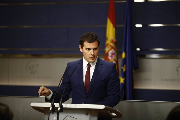 Rueda de prensa de Albert Rivera en el Congreso tras reunirse con el Rey