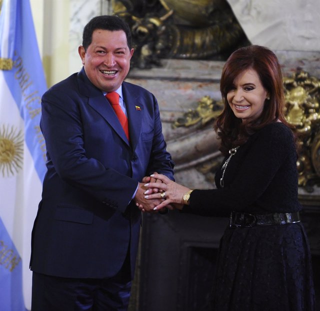 Hugo Chávez Junto A Cristina Fernández De Kirchner