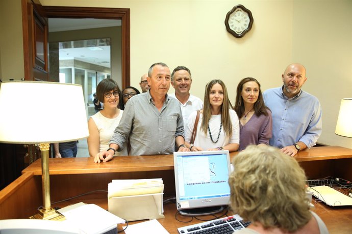 Ángela Ballester, diputada de A la Valenciana, y Joan Baldoví