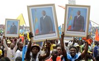 Miles de personas se manifiestan en República Democrática del Congo para apoyar a Kabila