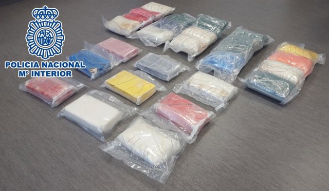NOTA DE PRENSA: "Incautados 96 Kilogramos De Cocaína Que Iban A Ser Introducidos