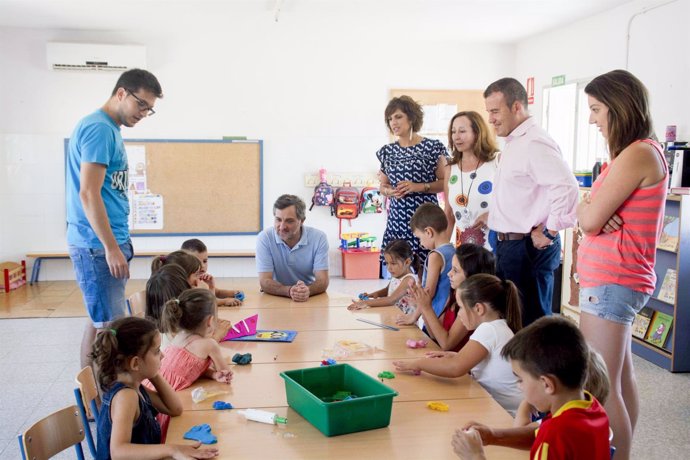 Visita a Escuela de Verano de Carboneras (Almería)