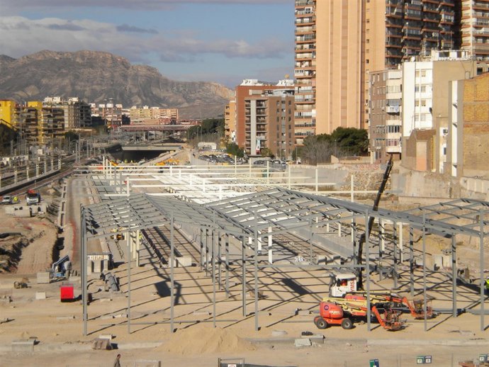 Obras de la nueva estación del AVE en Alicante
