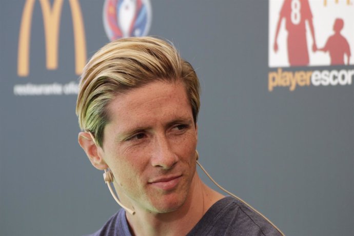 Fernando Torres en evento de Mcdonals Player Escort