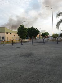 Declarado un incendio en un bazar chino del polígono Guadalhorce