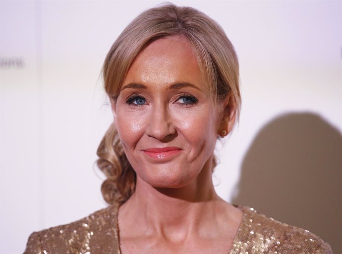 J.K. Rowling 