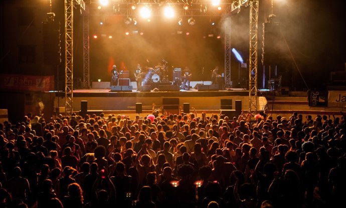 La novena edición del Festival Imagina Funk acoge a más de 3.000 personas