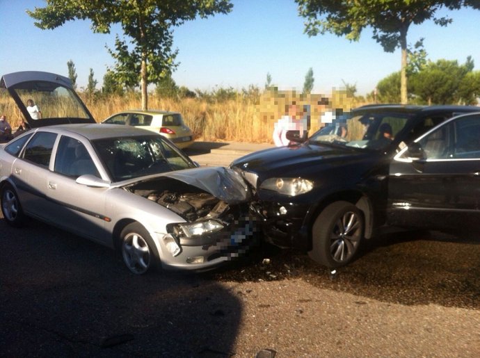 Accidente en la calle Nitrógeno, a la altura de calle Argón