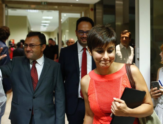 Miguel Angel Heredia, Antonio Hernando e Isabel Rodríguez, del PSOE