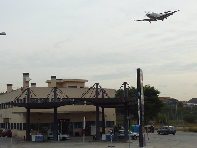 Un avión despegando del aeropuerto de Sabadell