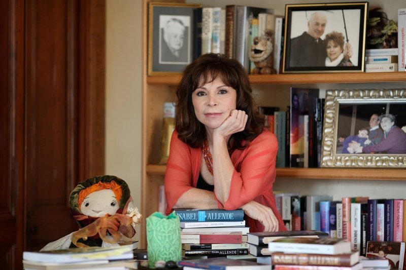 Isabel Allende, la escritora viva de lengua española más 