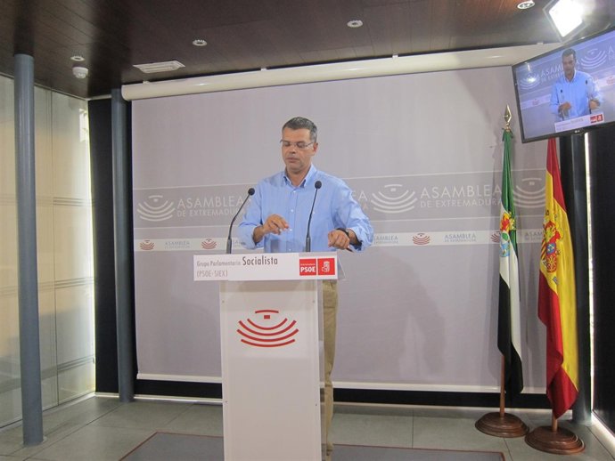 Diputado del PSOE en Extremadura, Juan Antonio González