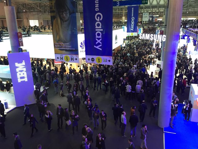Stands de IBM y Samsung en el MWC 2016 (Fira de Barcelona Gran Via)