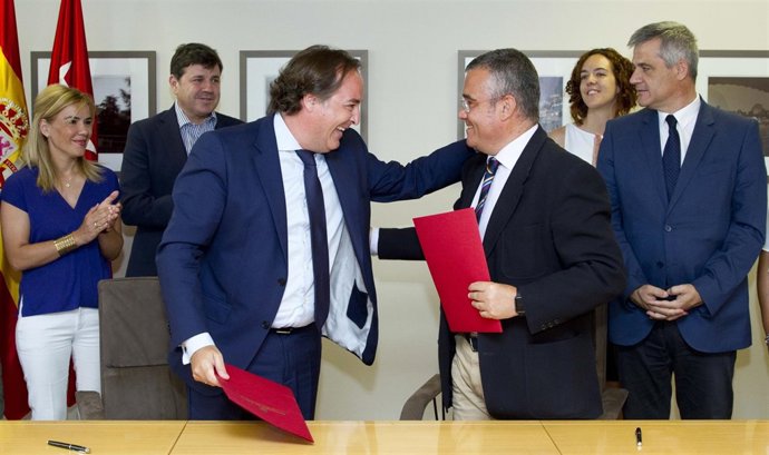 Taboada tras la firma del acuerdo